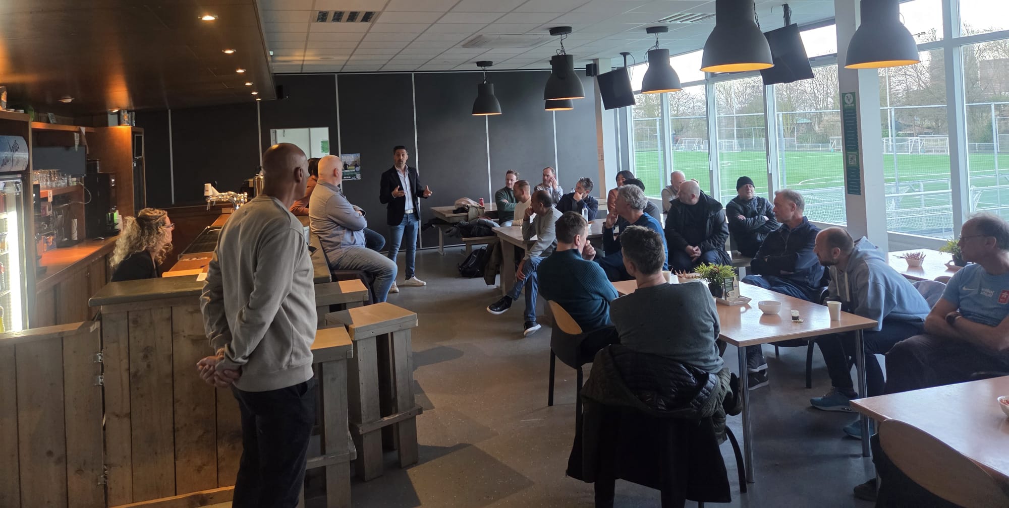 Onze de 1e ondernemers en club van 100 avond